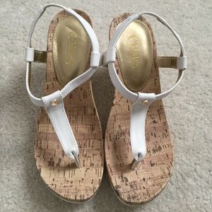Chaps Size 7 White Wedges. NWT. Gorgeous.